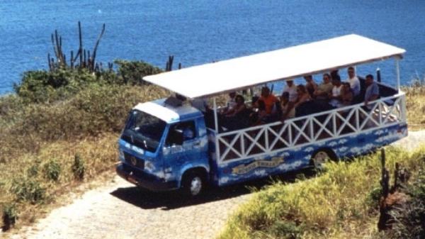 Passeio de Trolley em Búzios