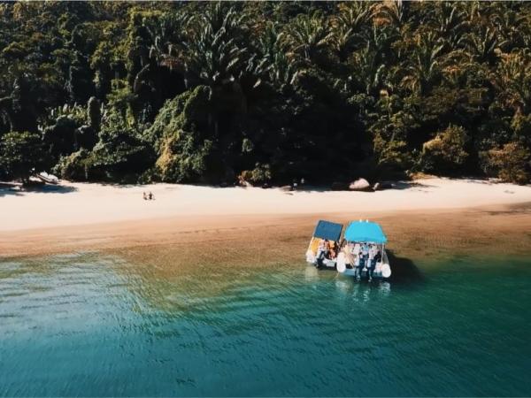 Passeio Saco do Mamanguá em Paraty