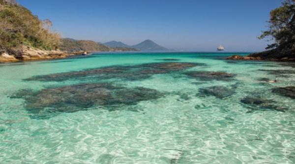 Passeio Meia Volta em Ilha Grande saindo de Conceição de Jacareí