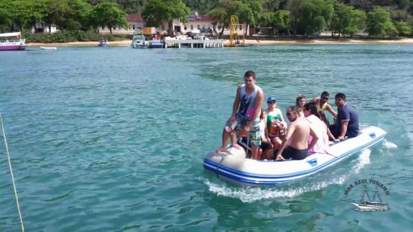 Passeio de Barco em Ubatuba