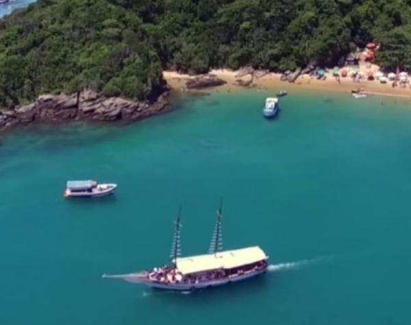 Passeio de Barco em Búzios