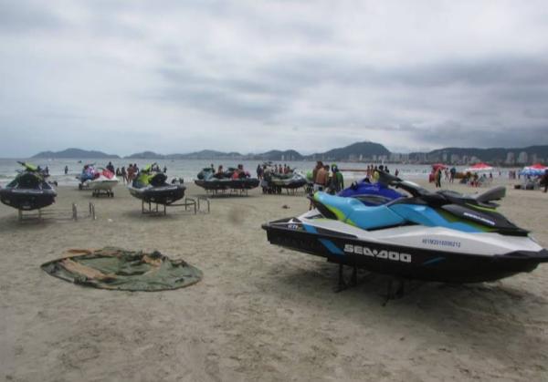 Passeio de Jet Ski em Guarujá