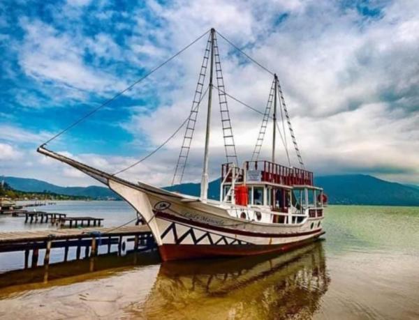 Aluguel de Escuna em Florianópolis Aluguel de Escuna em Florianópolis