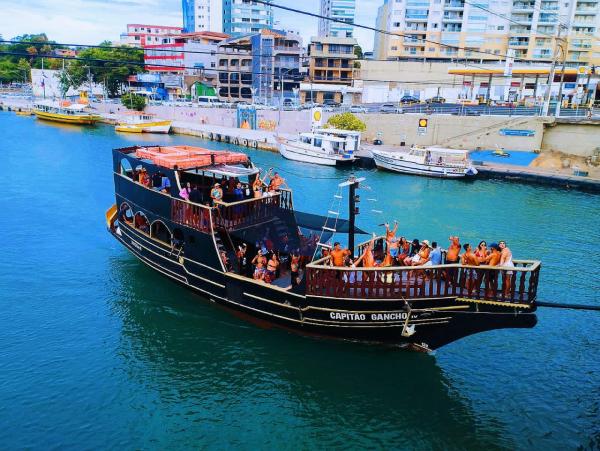 Passeio de Barco em Guarapari