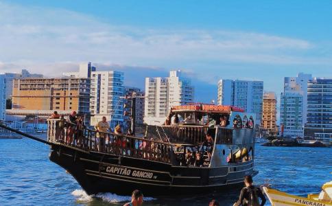 Passeio de Escuna em Guarapari