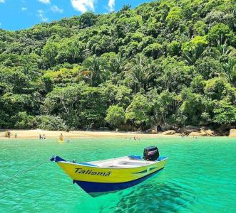 Passeio de Barco em Ubatuba