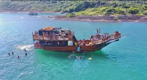 Passeio de Escuna em Guarapari