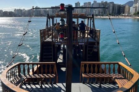 Passeio de Escuna em Guarapari