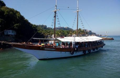 Passeio Ilha Grande saindo de Conceição de Jacareí
