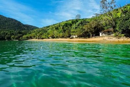 Passeio de Barco em Ubatuba