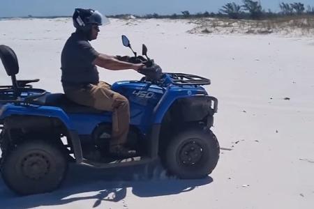 Passeio de Quadriciclo em Arraial do Cabo
