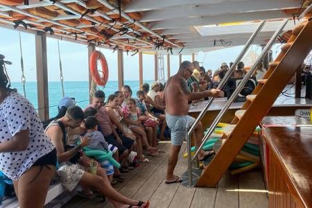 Passeio de Barco em Búzios