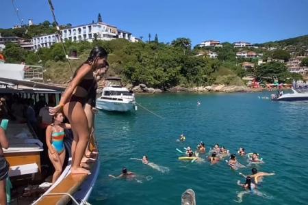 Passeio de Barco em Búzios