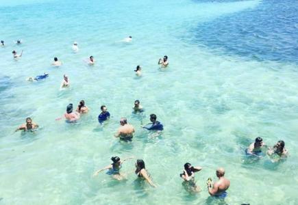 Passeio de Barco para Piscinas Naturais do Seixas