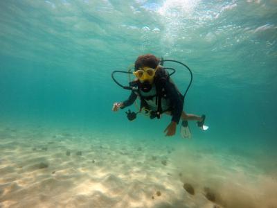 Mergulho com cilindro nas piscinas naturais de João Pessoa