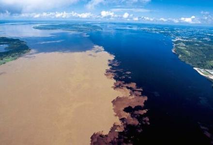 Passeio Encontro das Águas