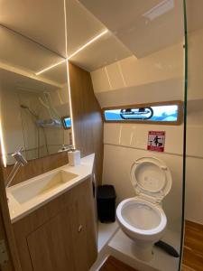 Passeio privativo de lancha no Guarujá