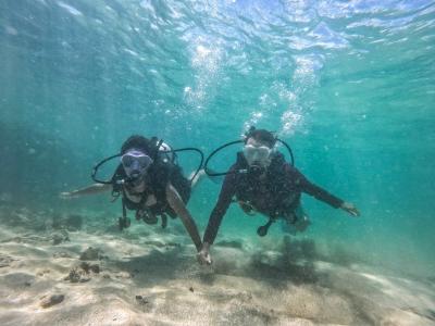 Mergulho com cilindro nas piscinas naturais de João Pessoa