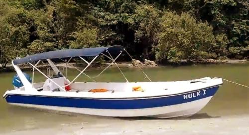 Passeio de Lancha em Guarujá