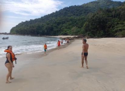 Passeio de Lancha em Guarujá