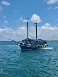 Passeio de Escuna ilha dos Frades e Itaparica