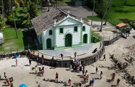 Passeio de Catamarã na Praia dos Carneiros
