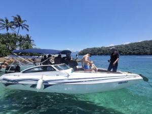 Aluguel de Lancha em Angra dos Reis